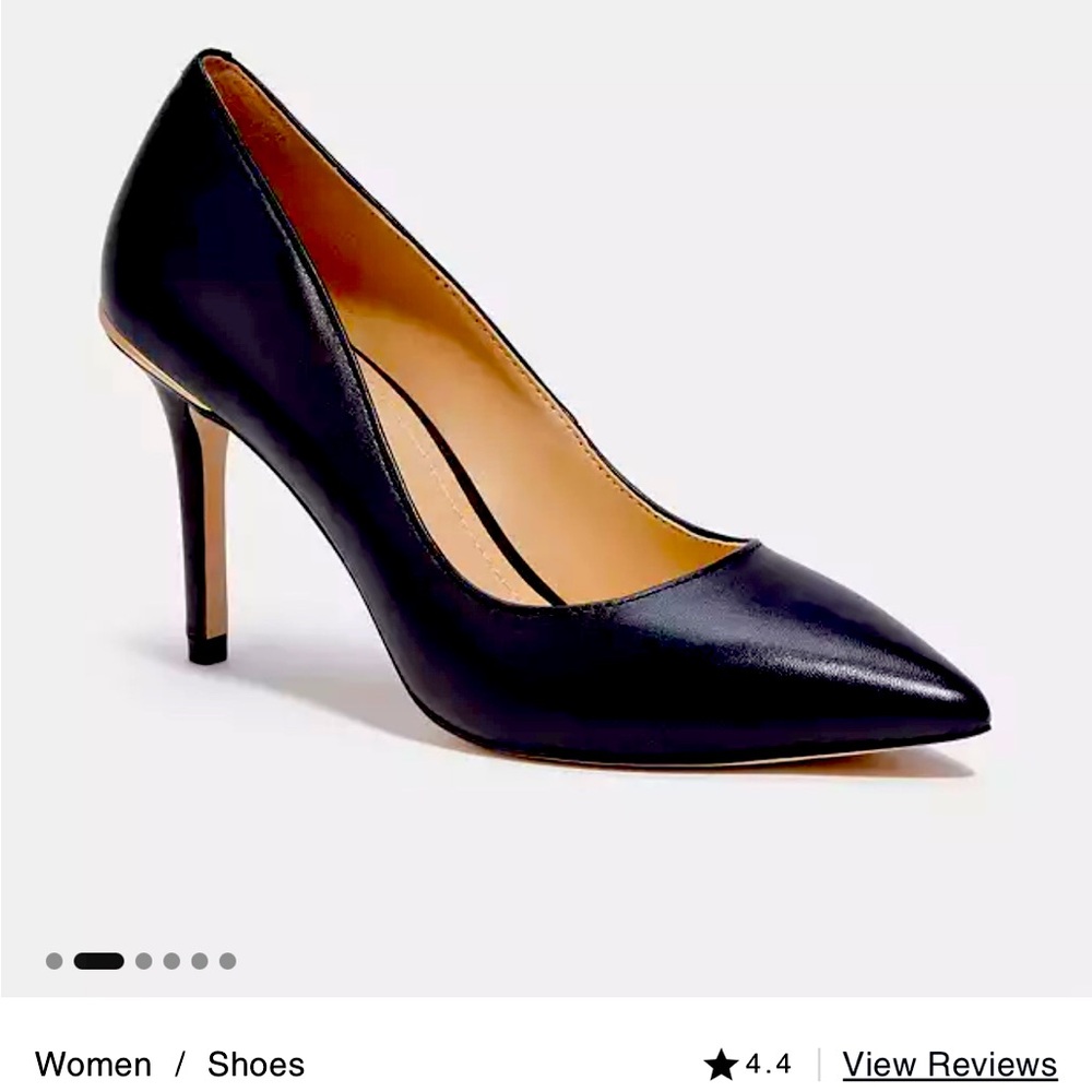 COACH Wiley Pumps